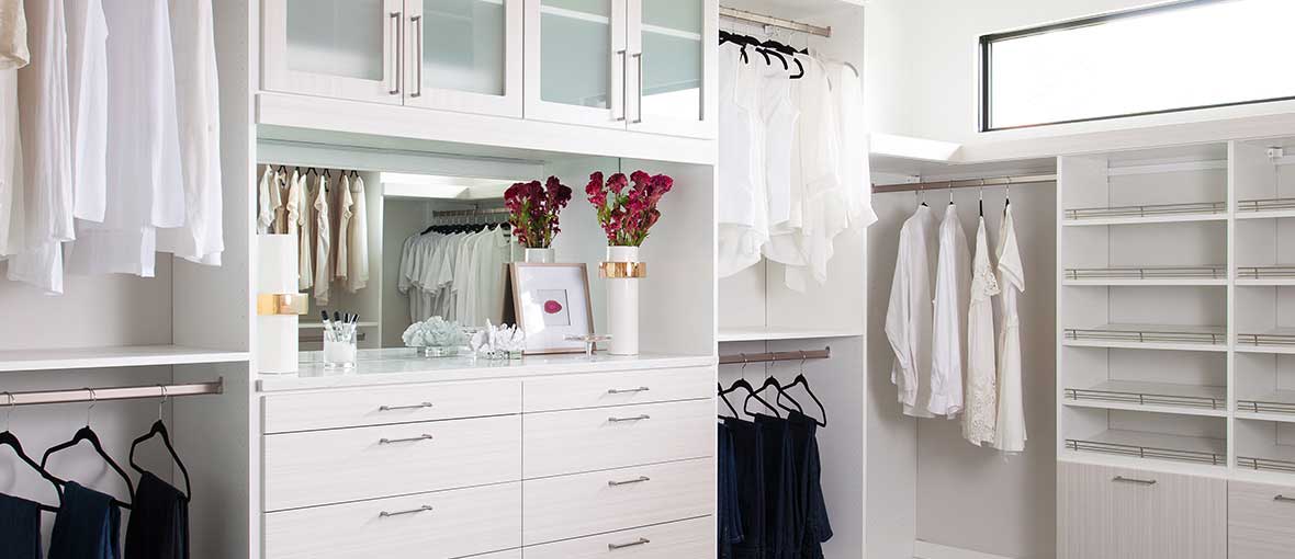 https://www.morespaceplaceaustin.com/wp-content/uploads/2018/04/white-closet-morespaceplaceed.jpg