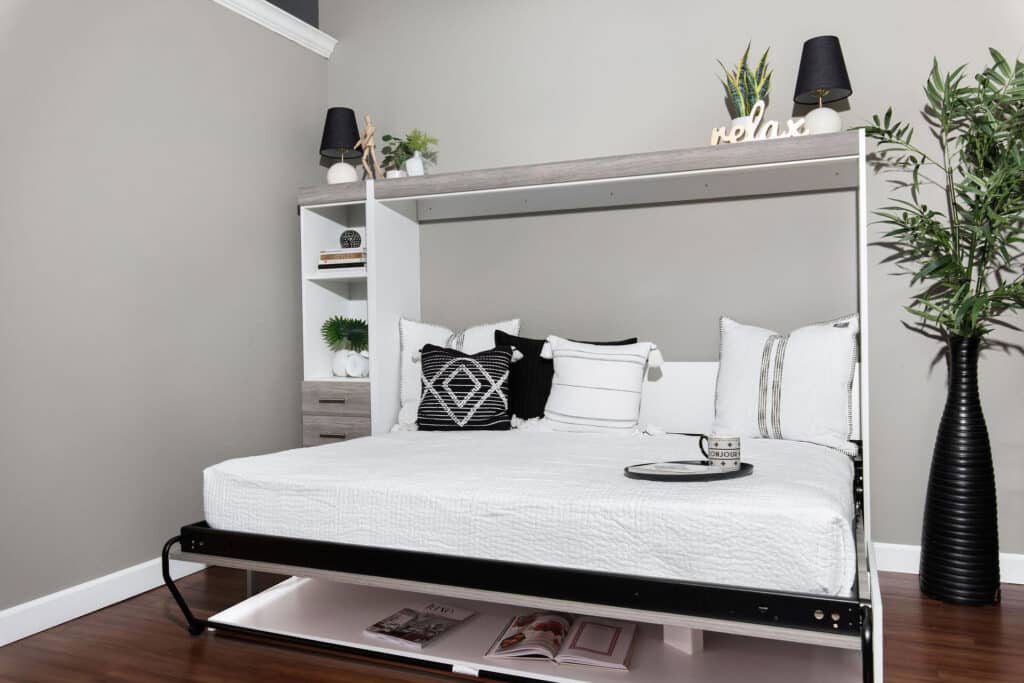 Let the design teams at More Space Place in Austin and San Antonio help you find the ideal Murphy bed office solutions to create your ideal custom home office space.